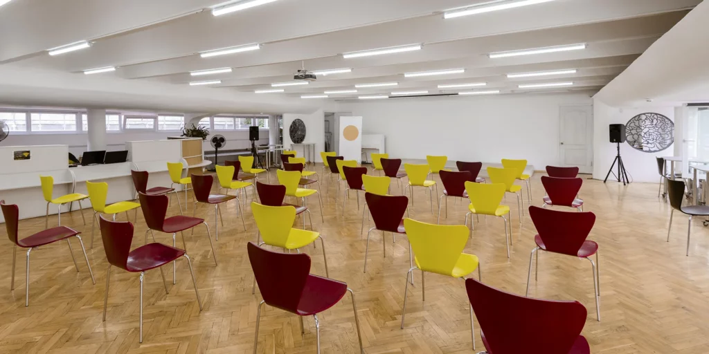 Intérieur d'une salle communale